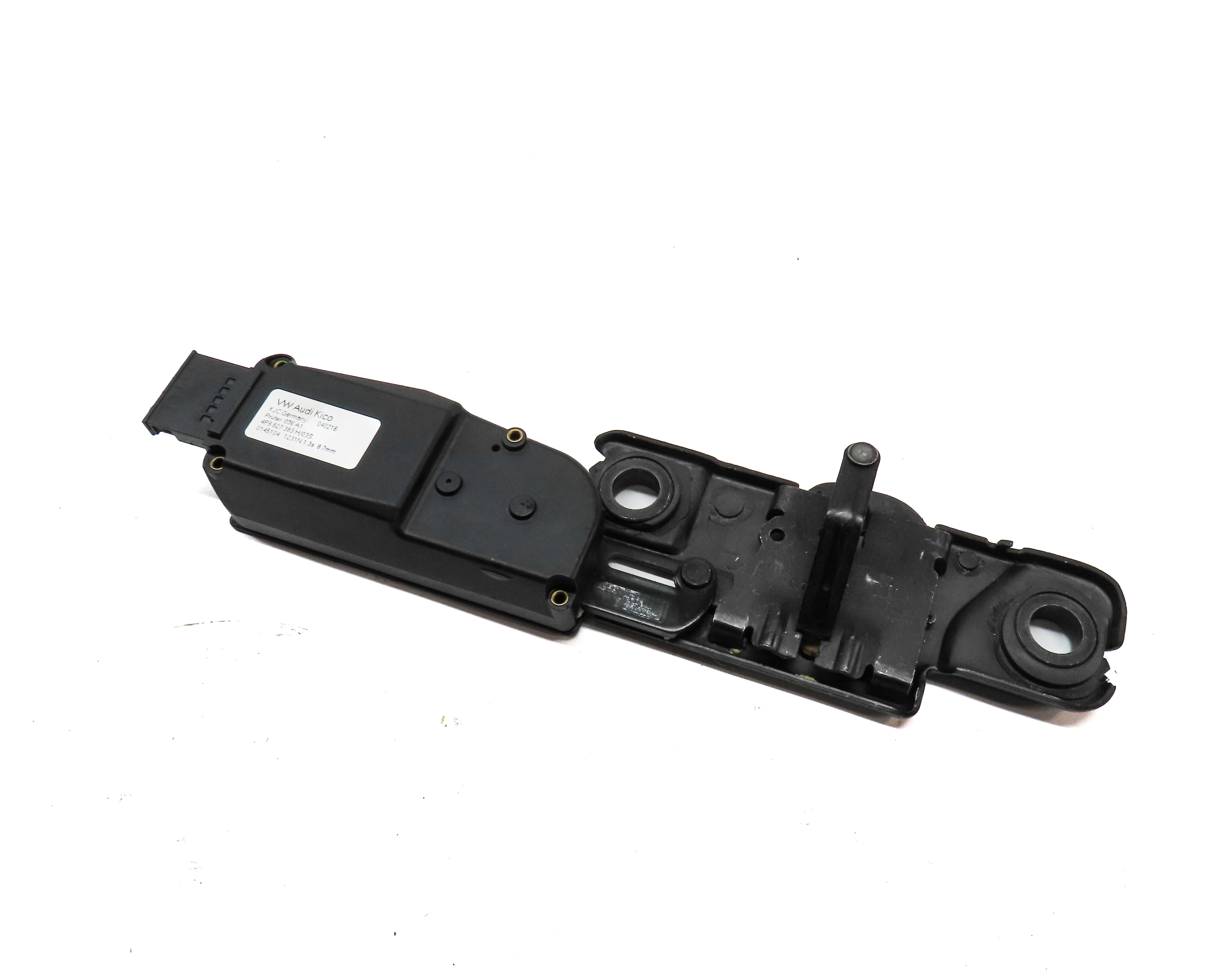 2016 AUDI Q3 (8U) REAR HATCH TAILGATE TRUNK LATCH STRIKER PLATE — exact item pictured